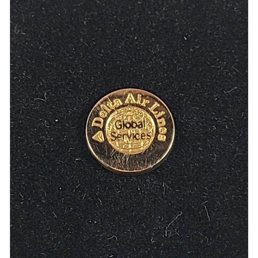 Delta Air Lines Global Services 10K Gold Employee Service Pin 4.9g